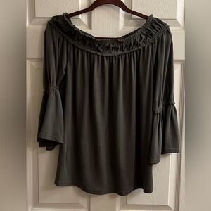 KOR America ~Gray~Off‑Shoulder Peasant Blouse~S
